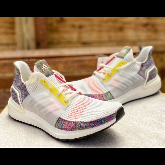 adidas ultra boost 2019 pride